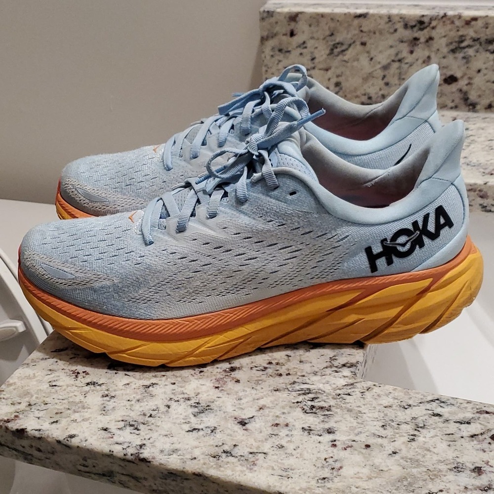 Hoka One One Clifton 8 Women's Running Shoes